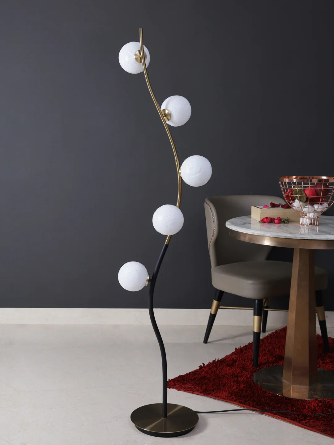 Twisted Luna Floor lamp| Ivanka Lumiere