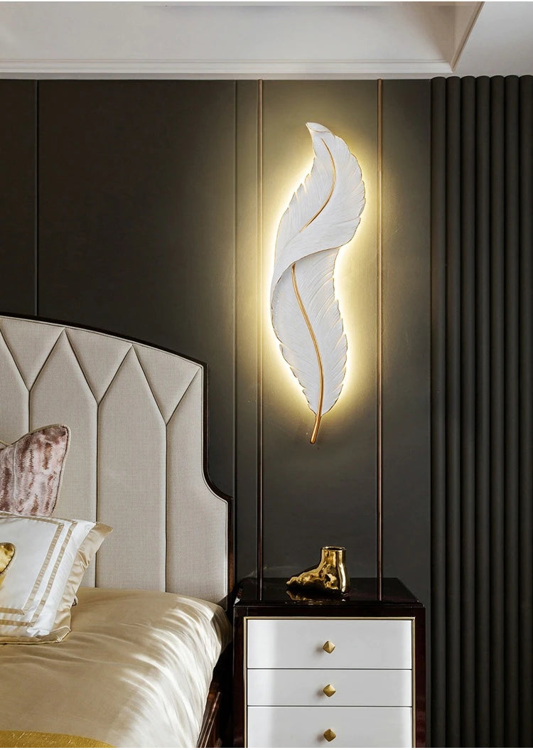 Feather Wall Light | Ivanka Lumiere