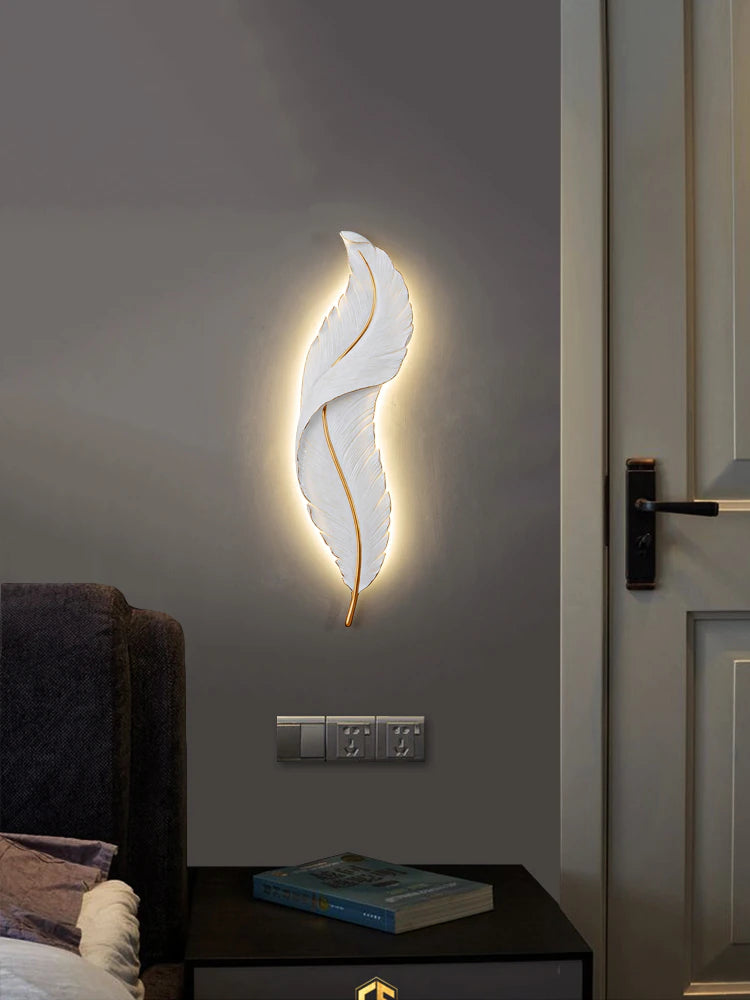 Feather Wall Light | Ivanka Lumiere