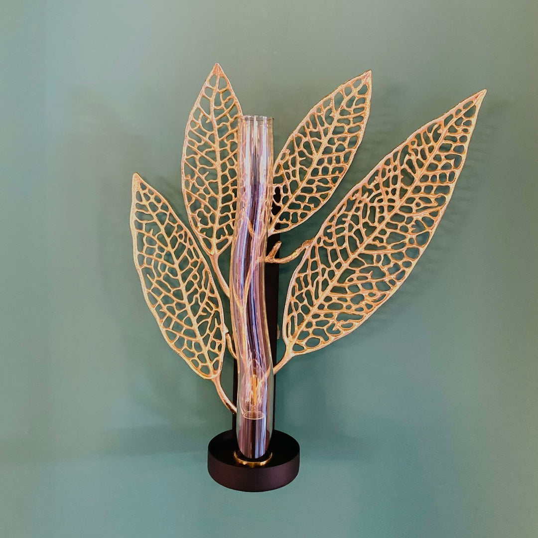 Golden Leaf Wall Lamp| Ivanka Lumiere