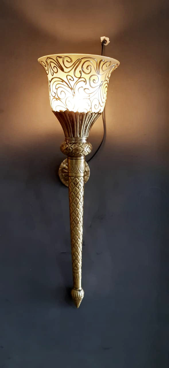 Mashal Wall Light