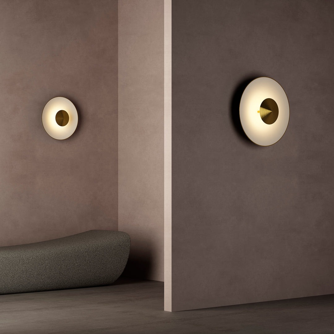 Applique Wall Light | Ivanka Lumiere