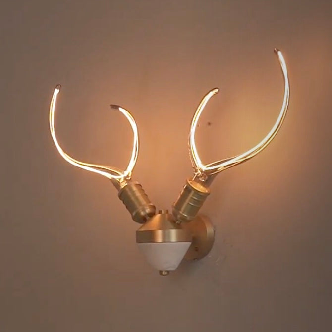 ANTLER'S HORN WALL LIGHT